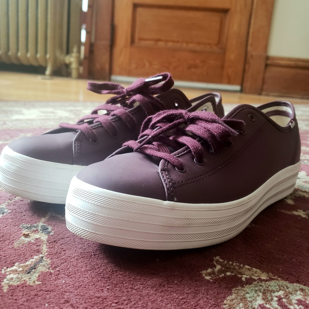 Burgundy platform Keds, size 10